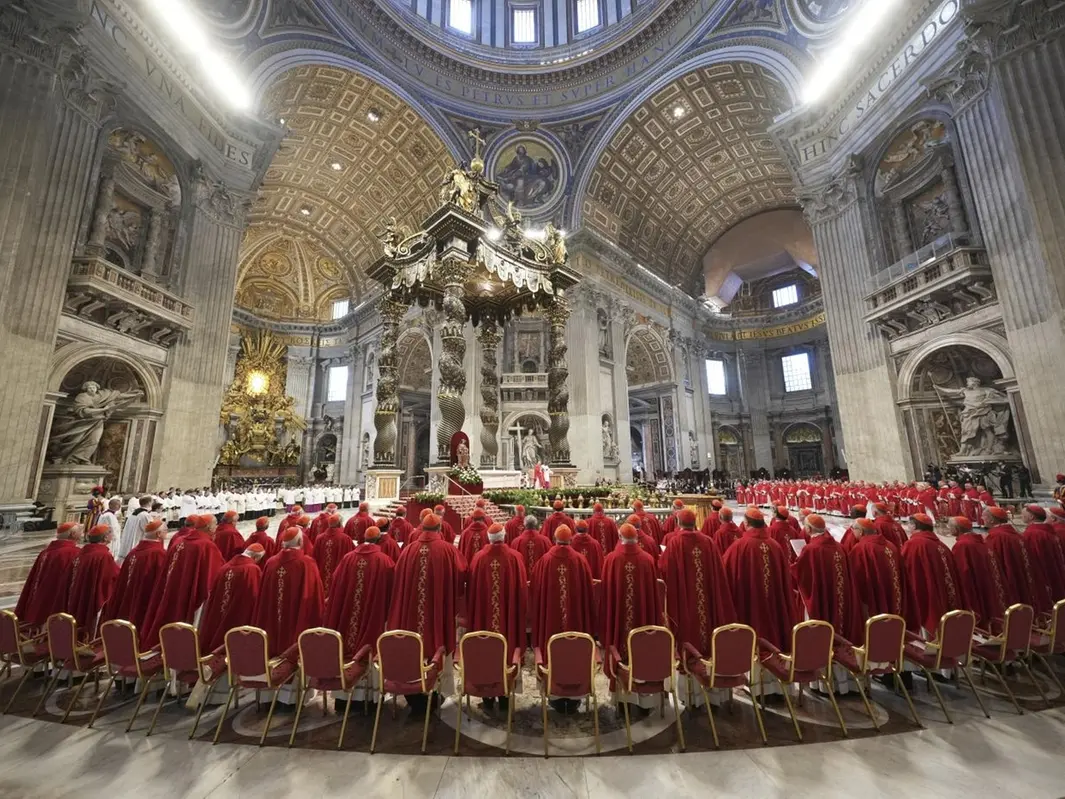 Cardinali a Roma per il Conclave: riflessioni sul futuro Papa e l’eredità di Papa Francesco. «Non abbiamo fretta...»