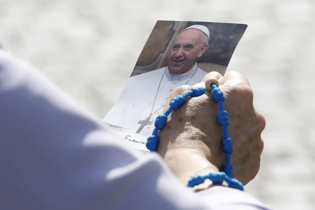 PIAZZA SAN PIETRO DOPO LA MORTE DI PAPA FRANCESCO , IMAGOECONOMICA