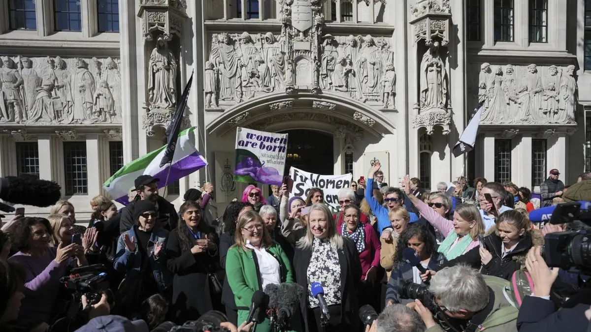 “Donna si nasce”: parola della Corte Suprema britannica