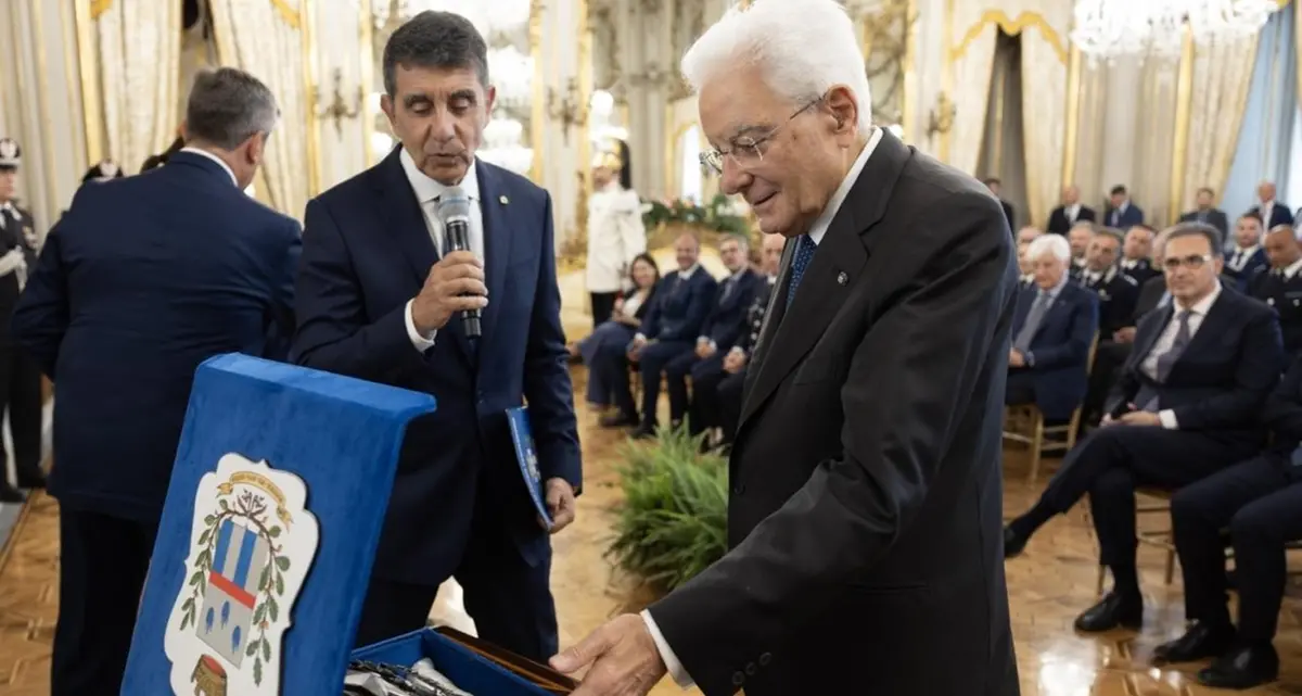 Sovraffollamento e suicidi: Mattarella suona l’allarme carceri