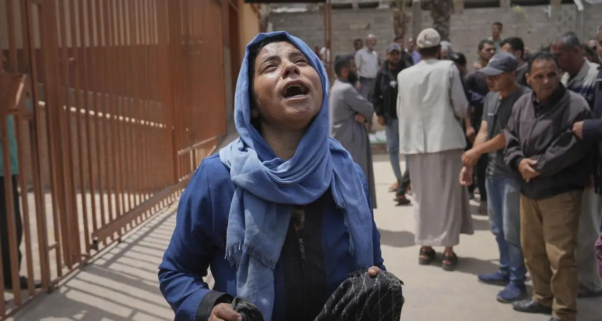 Israele intercetta missile dallo Yemen e bombarda la Siria. A Gaza risposta umanitaria «sull'orlo del collasso totale»