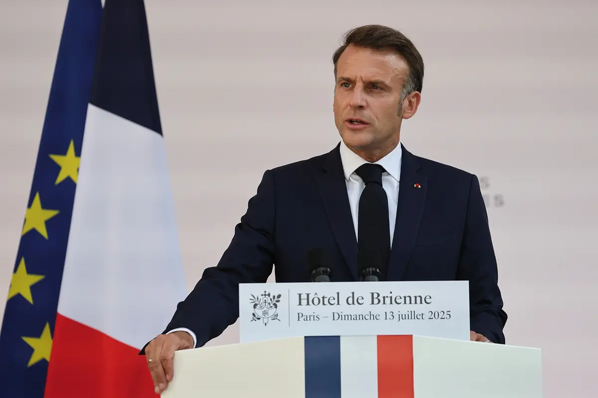 French President Emmanuel Macron speaks to the army leaders at the Hotel le Brienne, Sunday, July 13, 2025, ahead of the Bastille Day parade in Paris. (Ludovic Marin, Pool Photo via AP) Associated Press / LaPresse Only italy and spain , APN