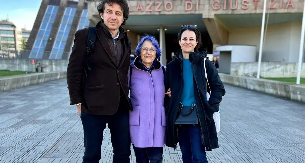 Sorpresa: il processo sul suicidio assistito trasloca alla “frontiera”